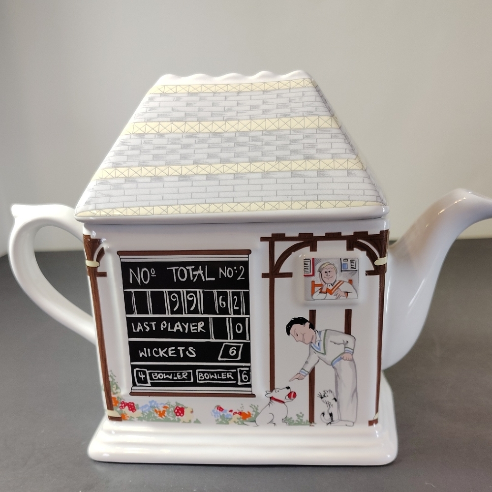 Cricket Scoreboard Teapot